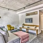 8Th Floor, Modern, Trendy Studio In New Development